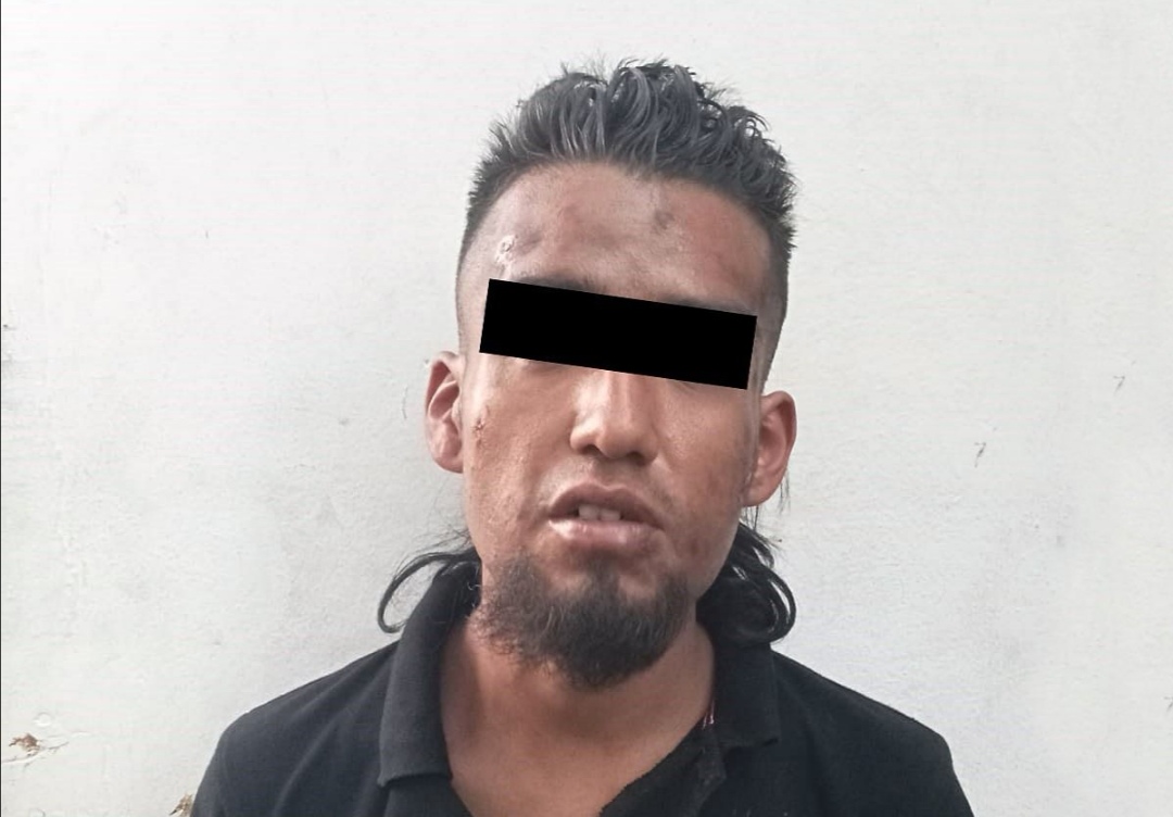 Policía Municipal detiene a persona como presunta responsable del delito de resistencia de particulares