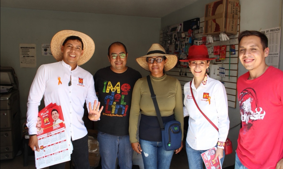 Daniel Urbina promete legislar de la mano del pueblo