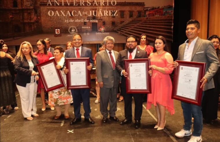 Recibe BUO la distinción al Mérito Institucional
