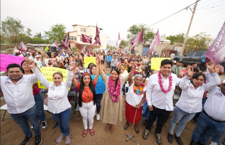 Barrio El Rosario apoya a Nancy Benítez para que sea la primera presidenta de Santa Cruz Xoxocotlán
