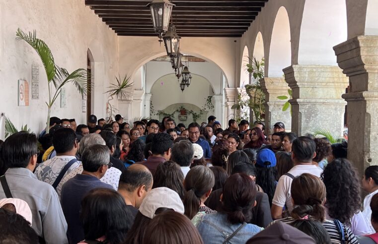 Trabajadores sindicalizados paran labores en busca de beneficios laborales