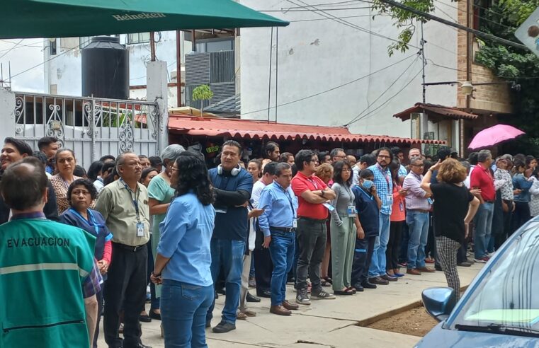 Evacúan a trabajadores del INEGI ante sismo registrado en Oaxaca