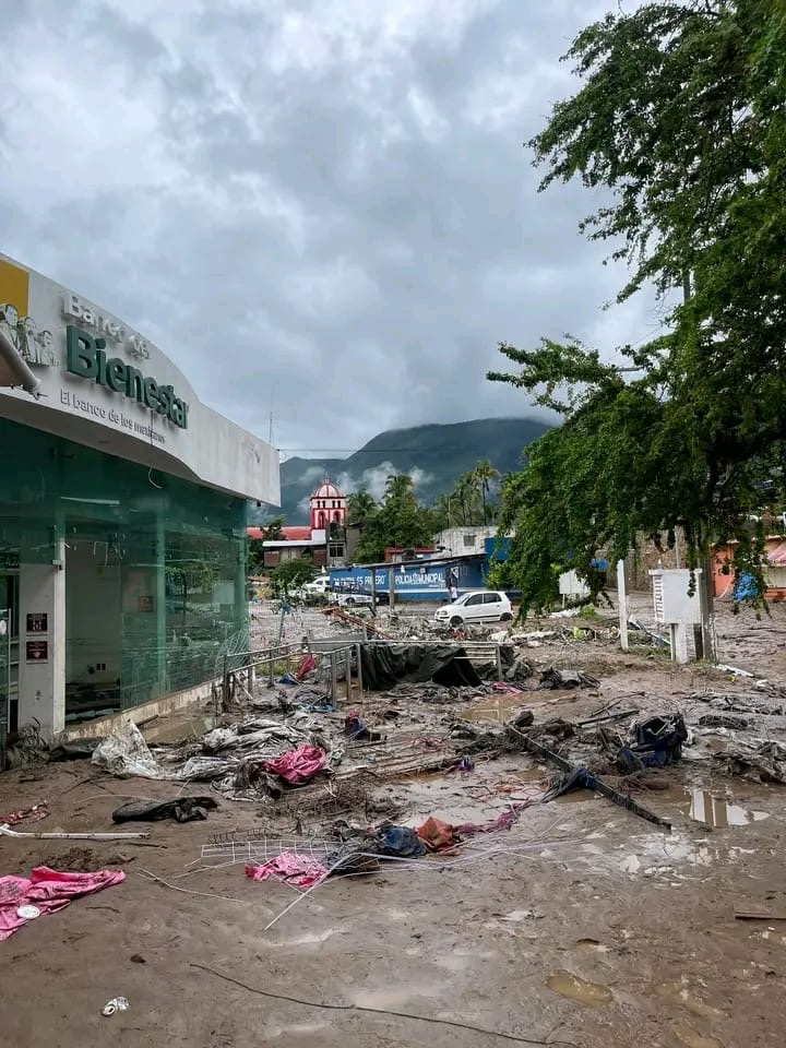 ¡Acapulco devastado! John acabó con los sueños de muchas familias