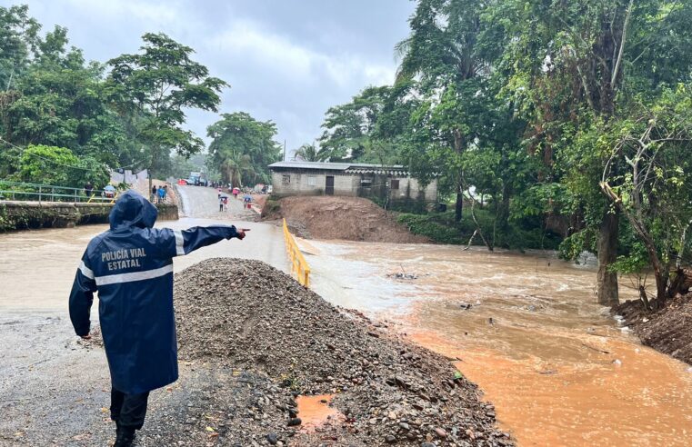 El IEEPO suspende clases en la Sierra Norte de Oaxaca ante afectaciones por las lluvias