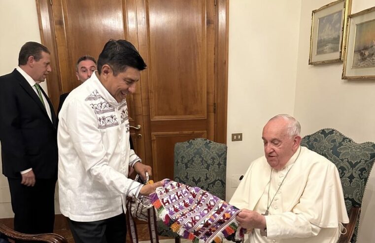 El Papa Francisco se reúne con Salomón Jara y envía una bendición al pueblo oaxaqueño