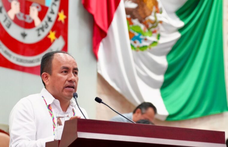 Sergio López Sánchez pide licencia: Israel López rinde protesta como diputado