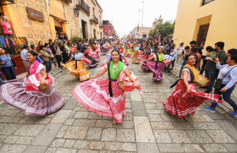 Inicia la gran fiesta de Oaxaca con el primer Convite de la Guelaguetza 2025