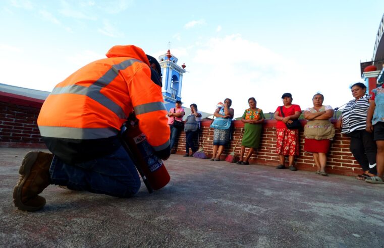 Tlayuderas, expertas en el maíz y el control del fuego