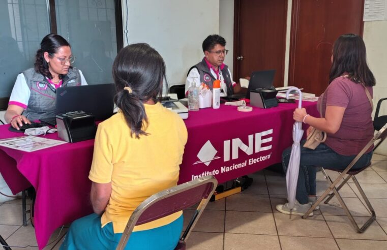 Acerca INE  sus servicios a San Antonio de la Cal; servicios con apego a la ley y seguridad en trámites