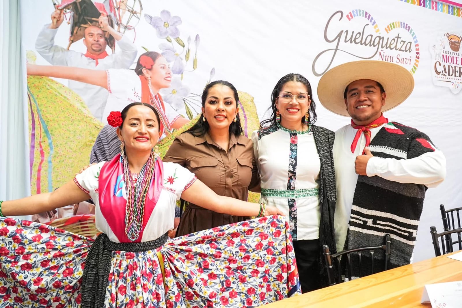 Oaxaca y Huajuapan celebran la cultura mixteca con el Festival del Mole de Caderas y la Guelaguetza Ñuu Savi