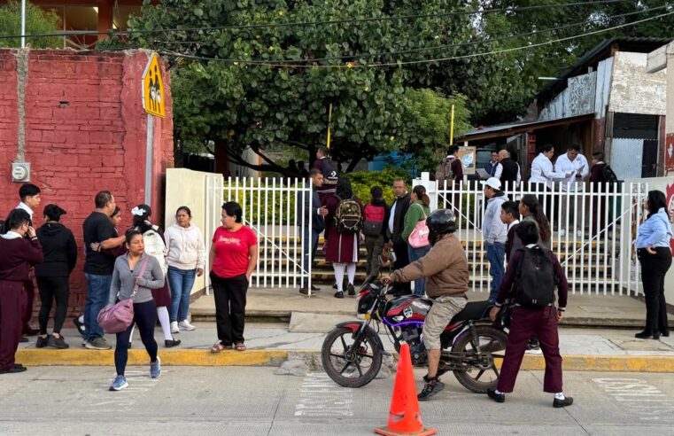 Fracasa la CNTE en su inicio de clases alternativo. Hoy inició el Ciclo Escolar oficial