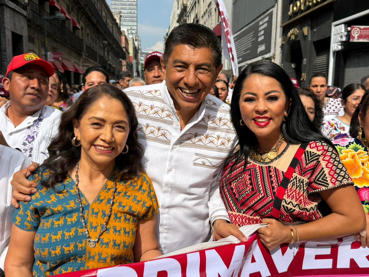 Oaxaca celebra con alegría el Primer Informe de la Doctora Claudia Sheinbaum Pardo: Saymi Pineda Velasco