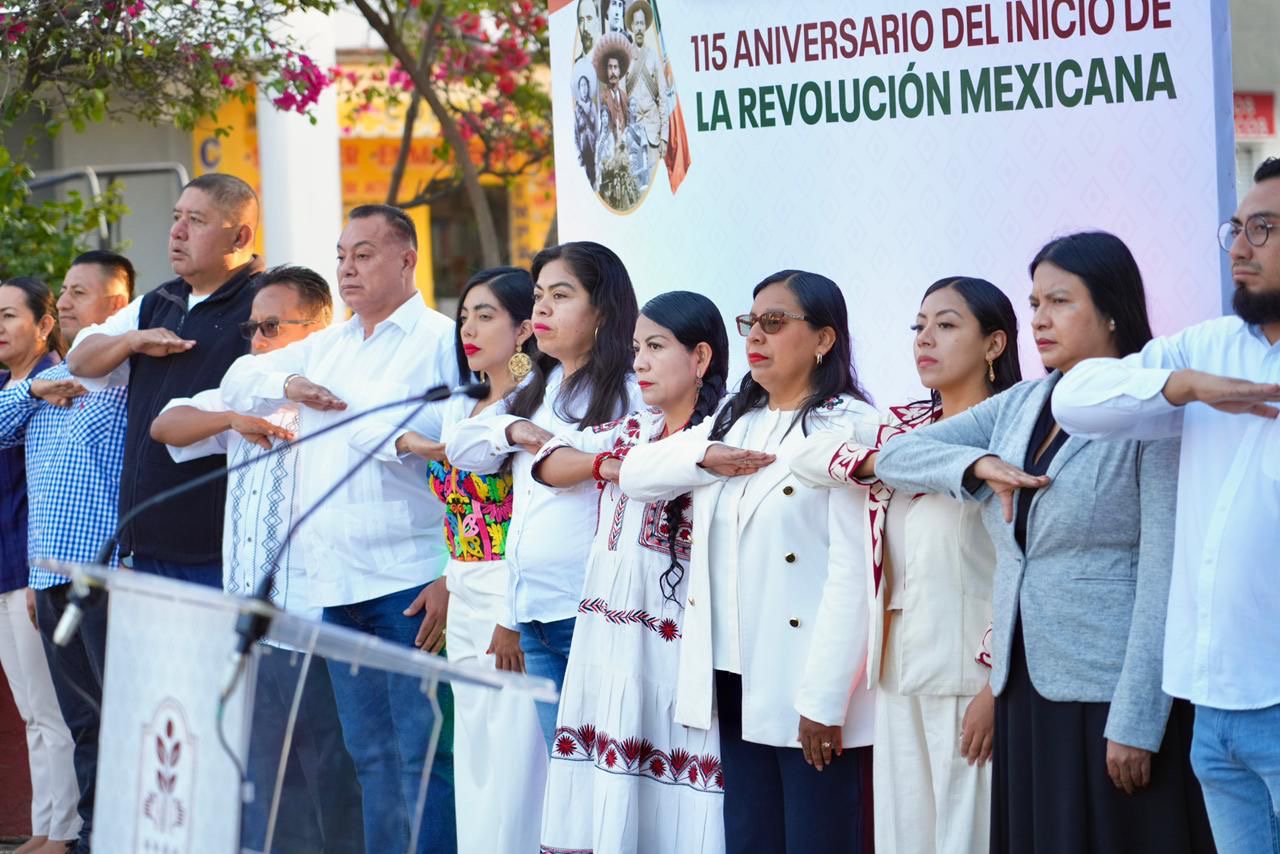 Conmemora Nancy Benítez legado de la Revolución Mexicana en 115 aniversario