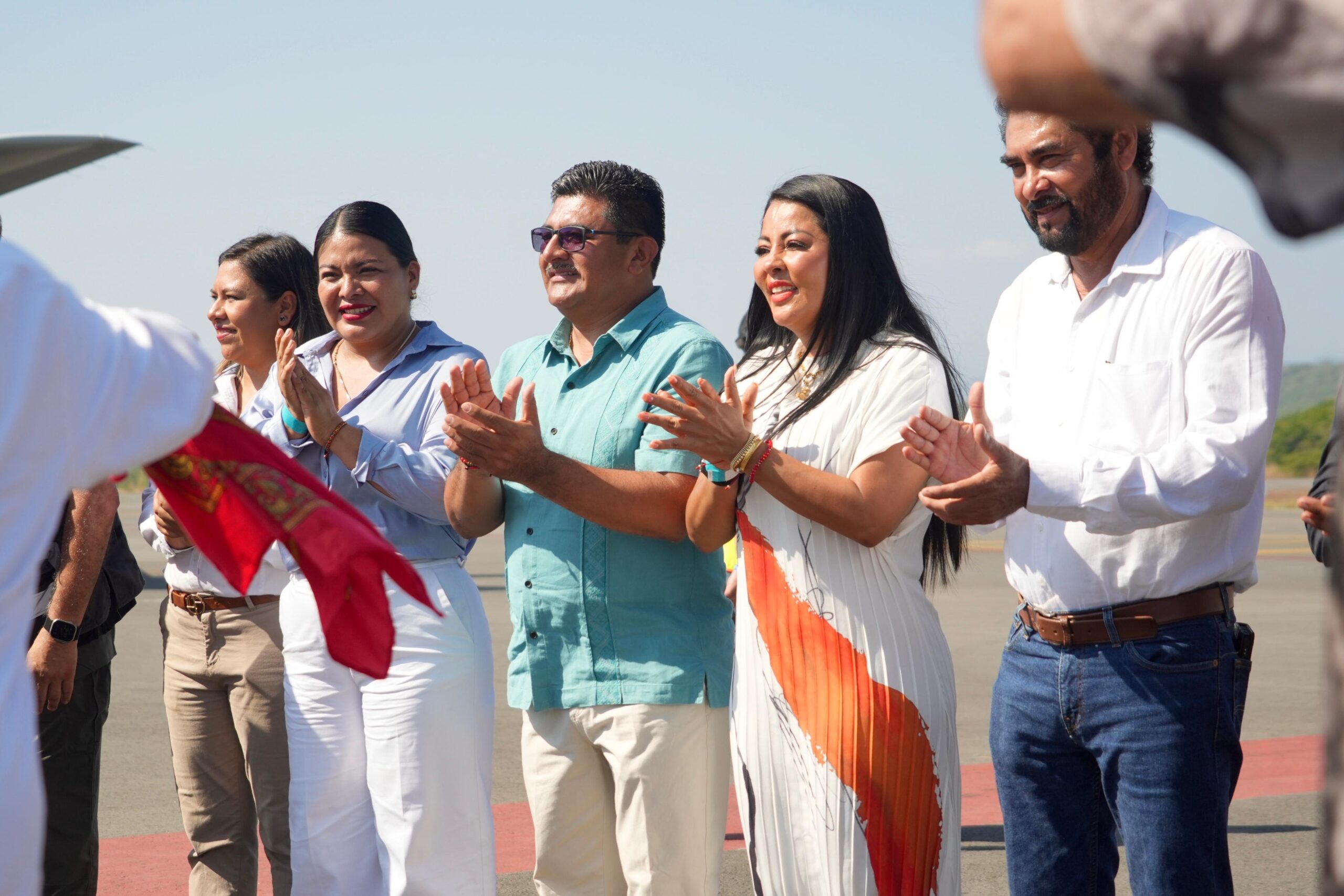 Puerto Escondido consolida su conexión internacional con nuevo vuelo desde Dallas