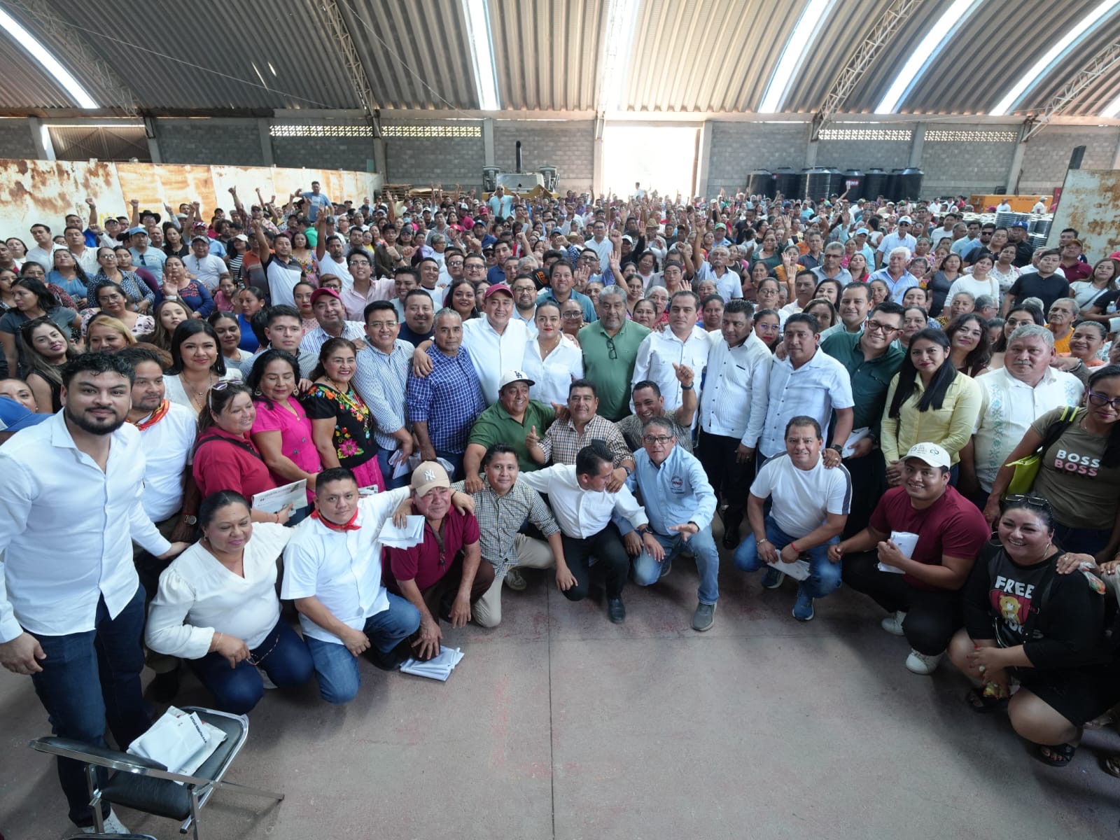 Llama Senador Antonino Morales a cerrar filas y fortalecer la organización del movimiento