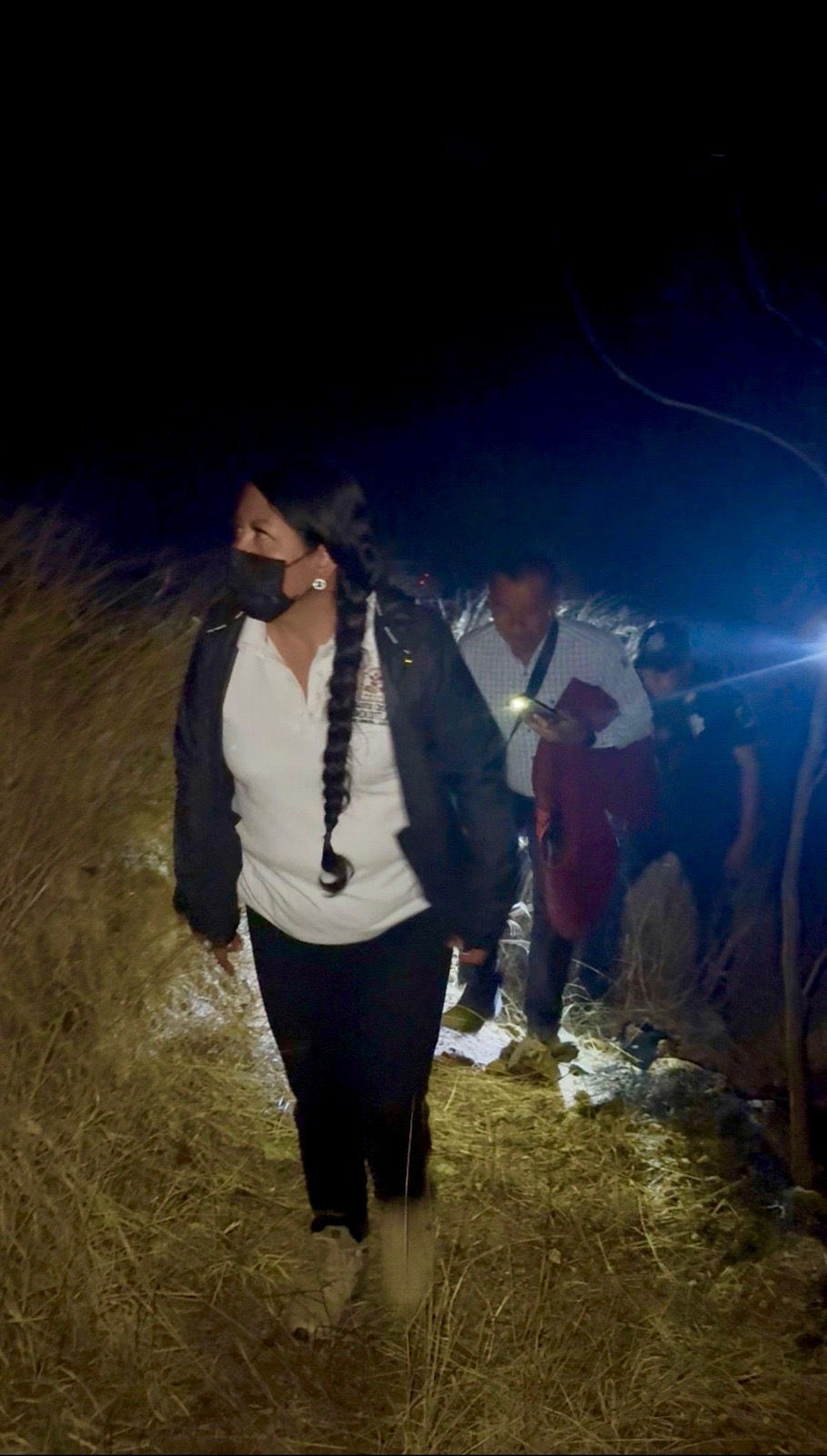 Controlado el incendio en Xoxo: Nancy Benítez supervisa personalmente los trabajos