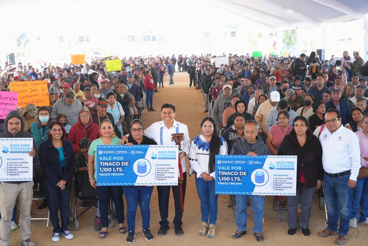 Con apoyo de Salomón Jara, mil 100 familias xoxeñas se fortalecen ante el estiaje