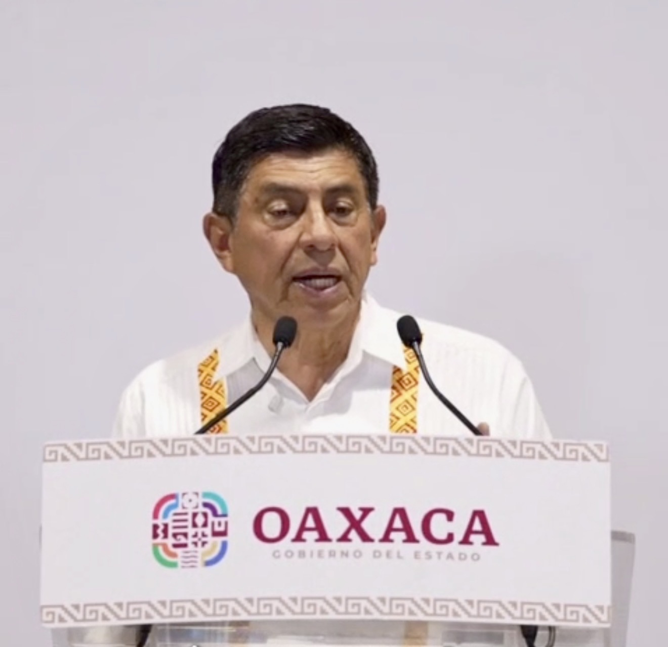 OAXACA, EL ÚNICO ESTADO DEL PAÍS QUE GARANTIZA GRATUIDAD EN PREPARATORIAS Y UNIVERSIDADES