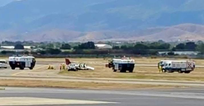 ¡El susto de su vida! avioneta con 6 tripulantes aterriza de emergencia en el Aeropuerto de Oaxaca