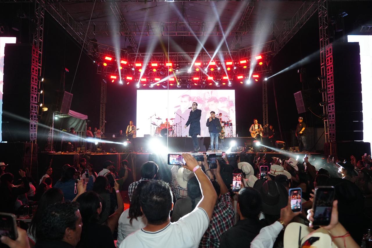 ¡Más de 15 mil personas viven la fiesta grande del Señor de la Ascensión en Xoxocotlán!