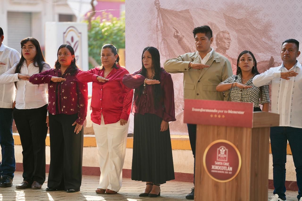 Encabeza Nancy Benítez acto cívico por el 164 aniversario de la Batalla de Puebla