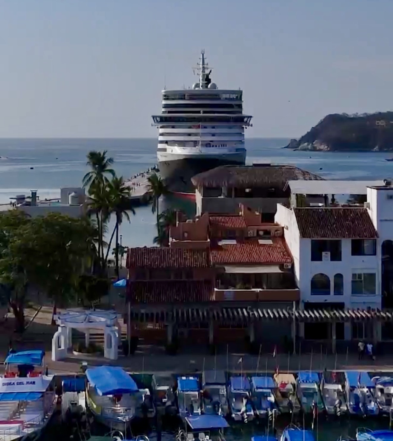 Huatulco supera los 54 mdp por temporada de Cruceros