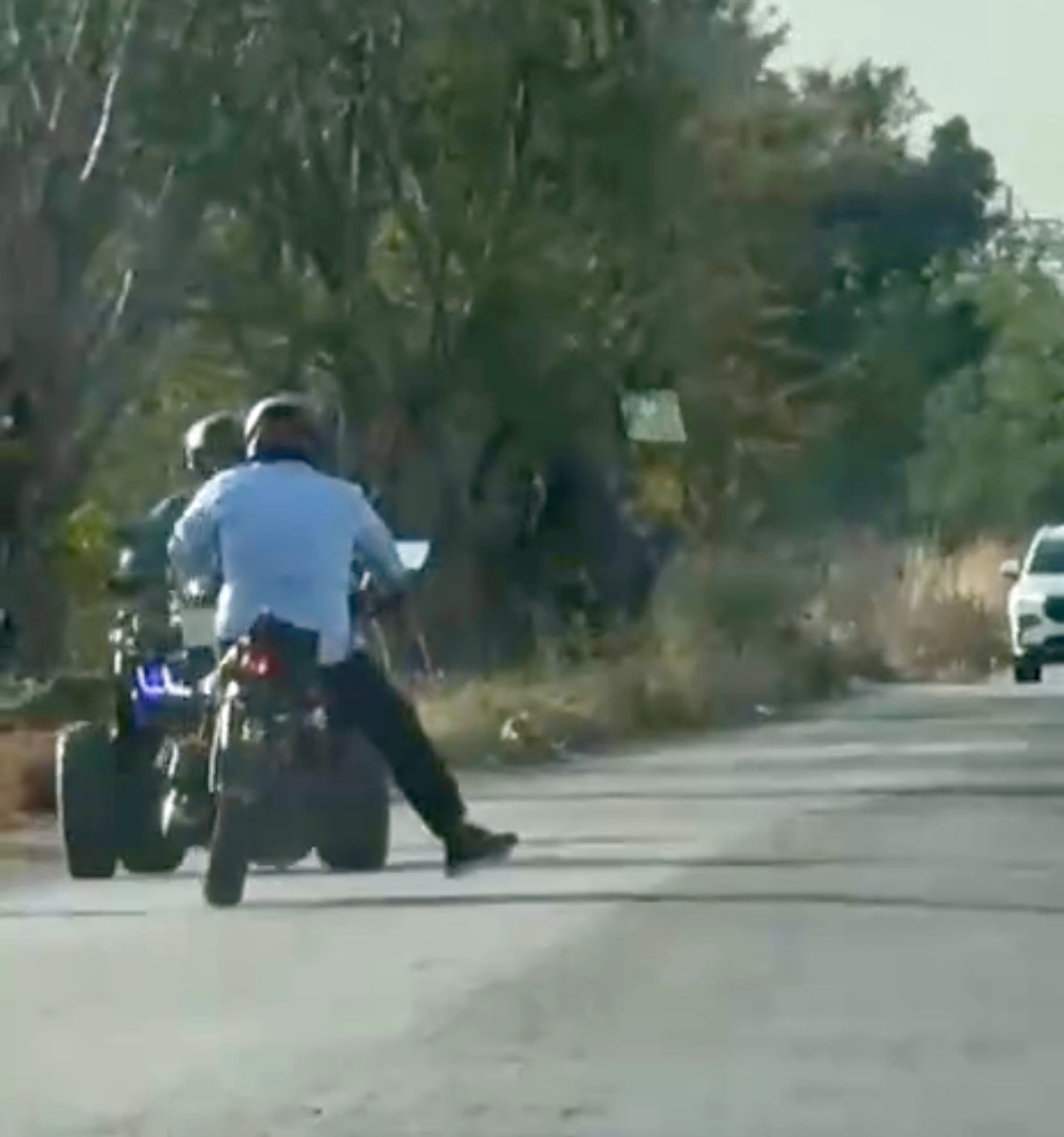 Motociclista “borracho” provoca un accidente en Zaachila
