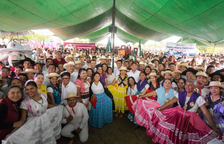 San Pedro Pochutla respalda la defensa de la soberanía nacional