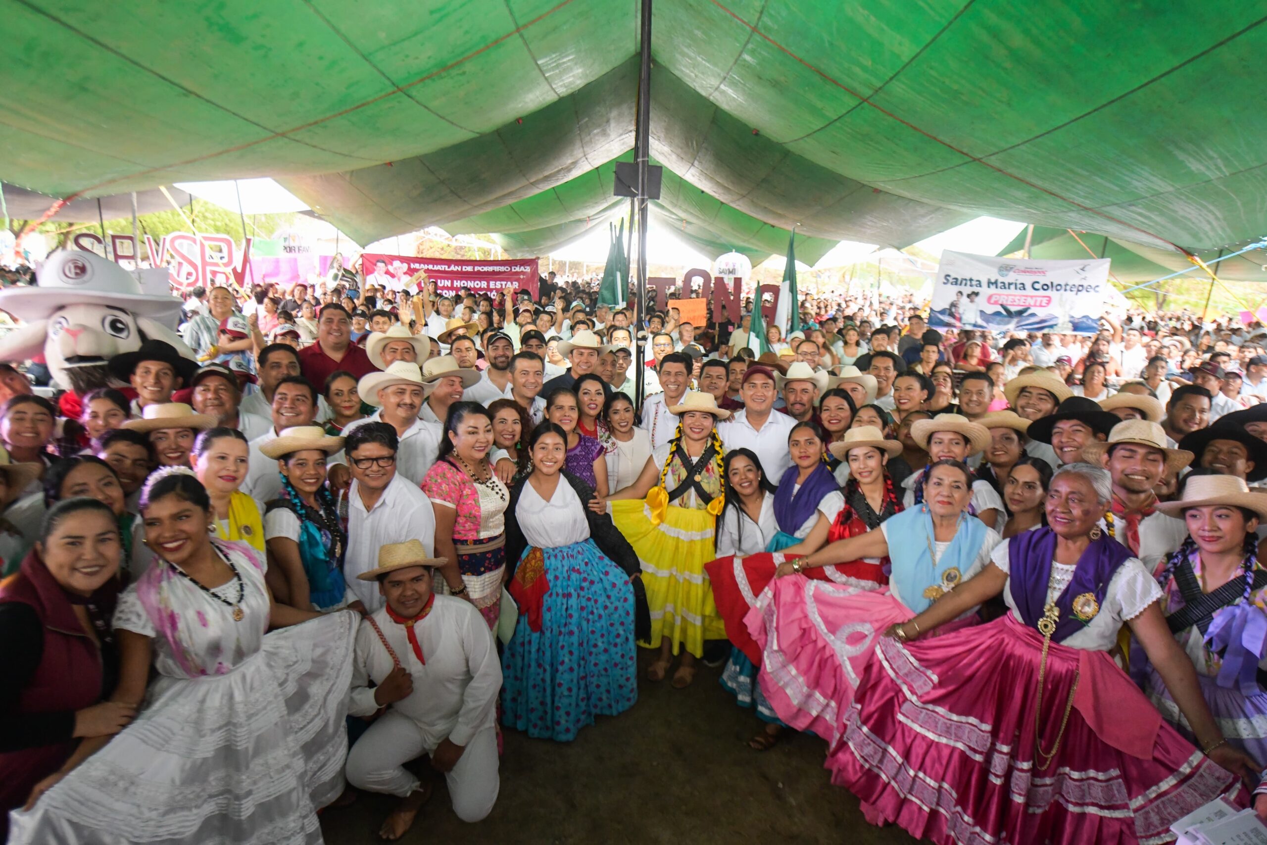 San Pedro Pochutla respalda la defensa de la soberanía nacional