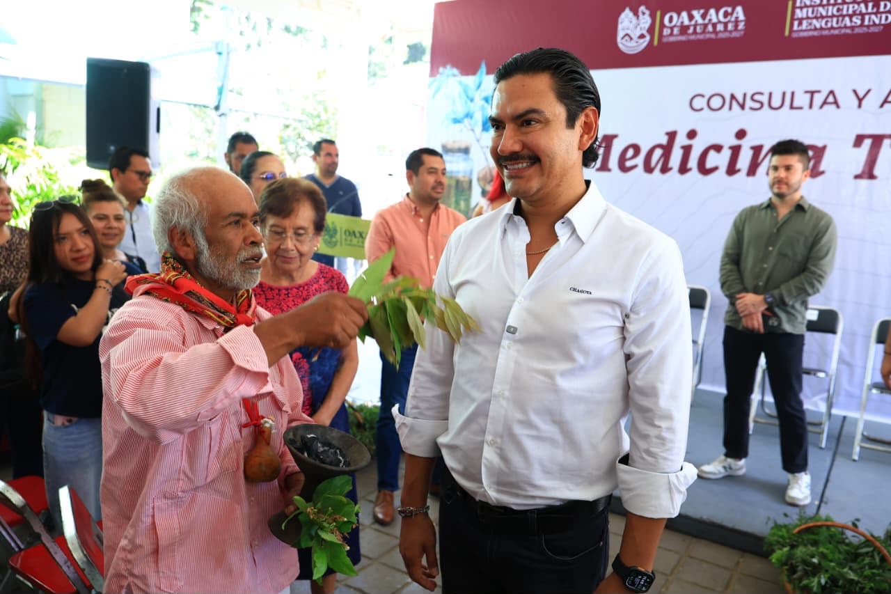 Ray Chagoya inauguró jornada de consulta y atención de medicina tradicional
