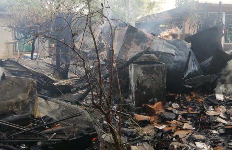 Tragedia en Salina Cruz: incendio mata a dos niños y a su tío