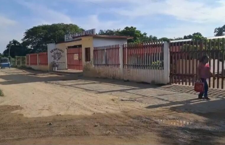 Ataque armado contra docente moviliza a policías en secundaria de San Blas Atempa