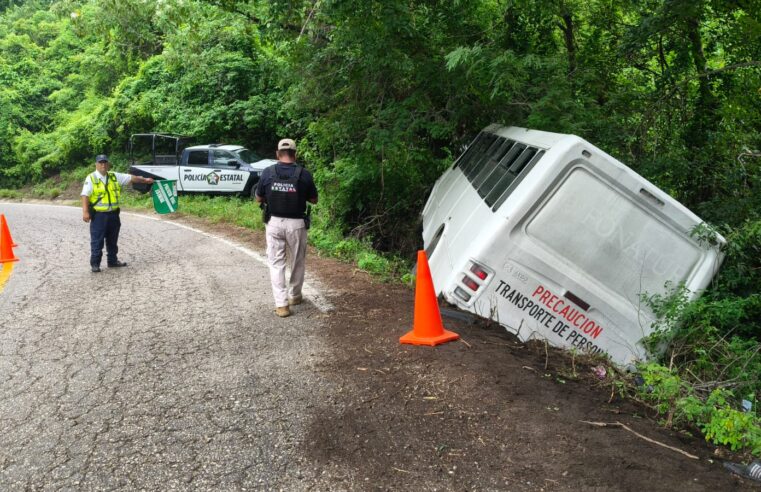 Choque en la carretera 200 deja un muerto y varios heridos