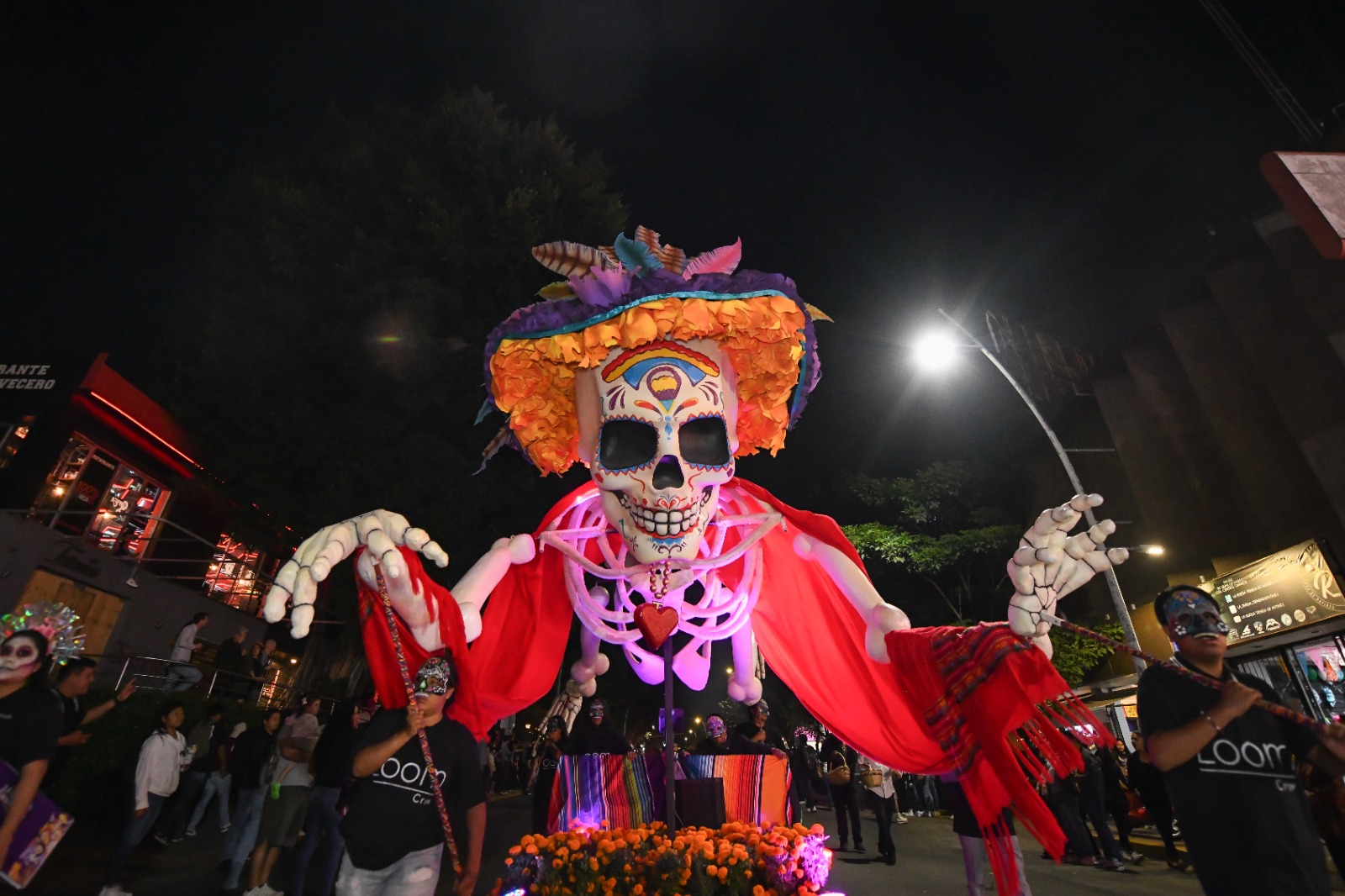 ¡Oaxaca se va de comparsa! Este 31 de octubre las calles se llenarán de música, danza y tradición