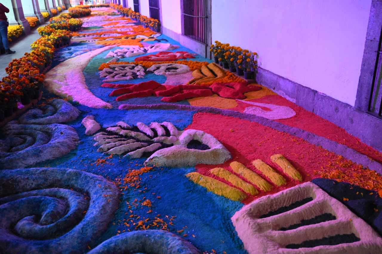 ¡Imperdible! Exhiben tapetes monumentales y más de 120 piezas de arte en el Palacio de Gobierno
