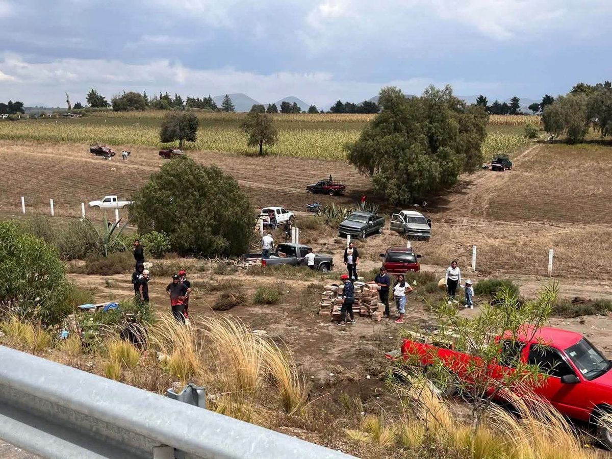 Tragedia en la Cuacnopalan-Cuapiaxtla: dos muertos tras choque de tráileres