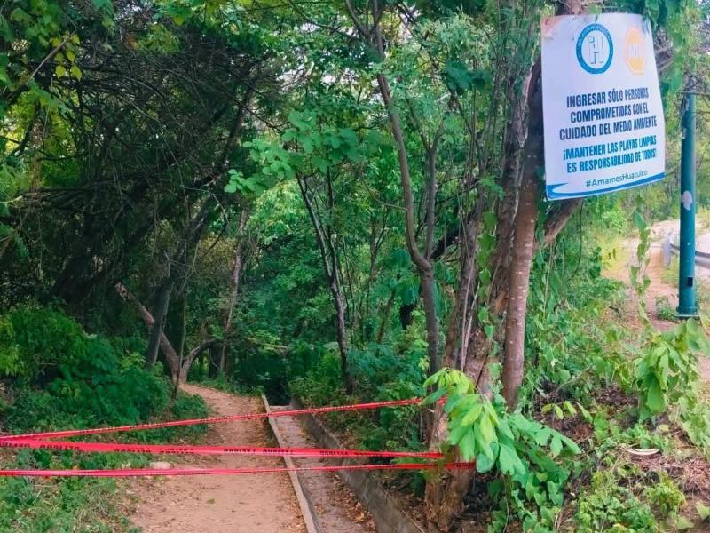 Cierran playas de Huatulco por oleaje de hasta cuatro metros