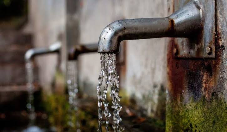 Tras fallas en el rebombeo, restablecen el servicio de agua potable en Oaxaca capital