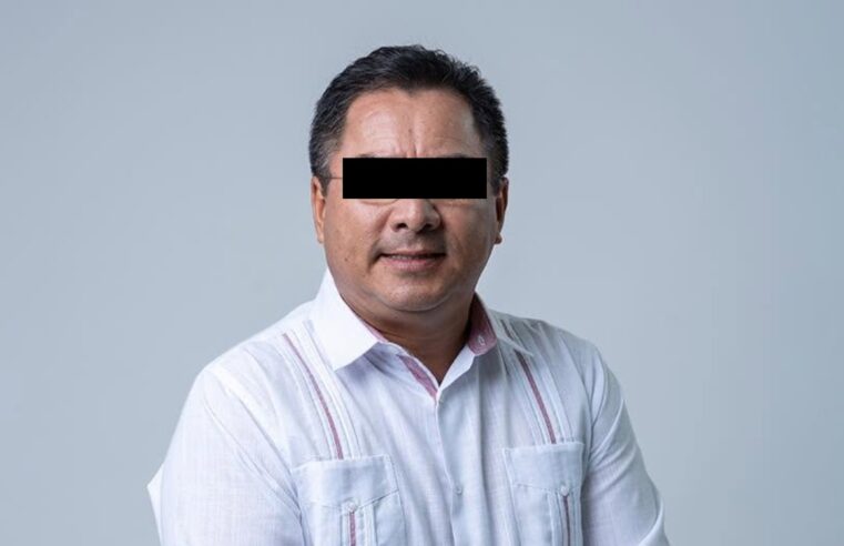 Vinculan a proceso a exalcalde de Pinotepa Nacional por ejercicio ilícito del servicio público